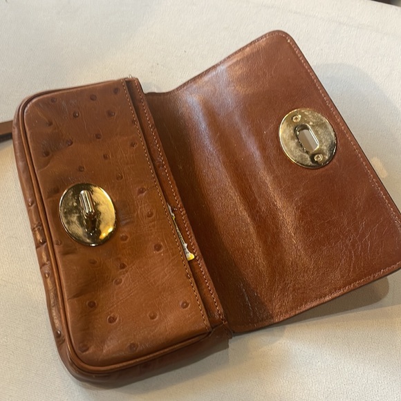 Kate Spade wristlet - Picture 3 of 5